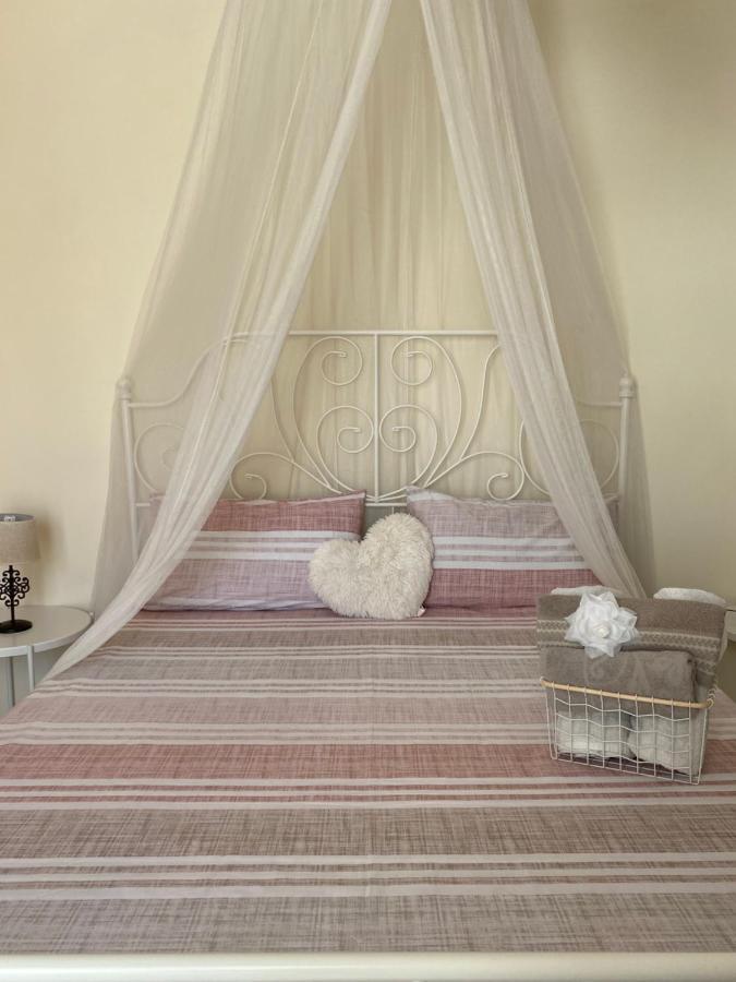 Bed&Go -Valigia Hotel เลชเช ภายนอก รูปภาพ